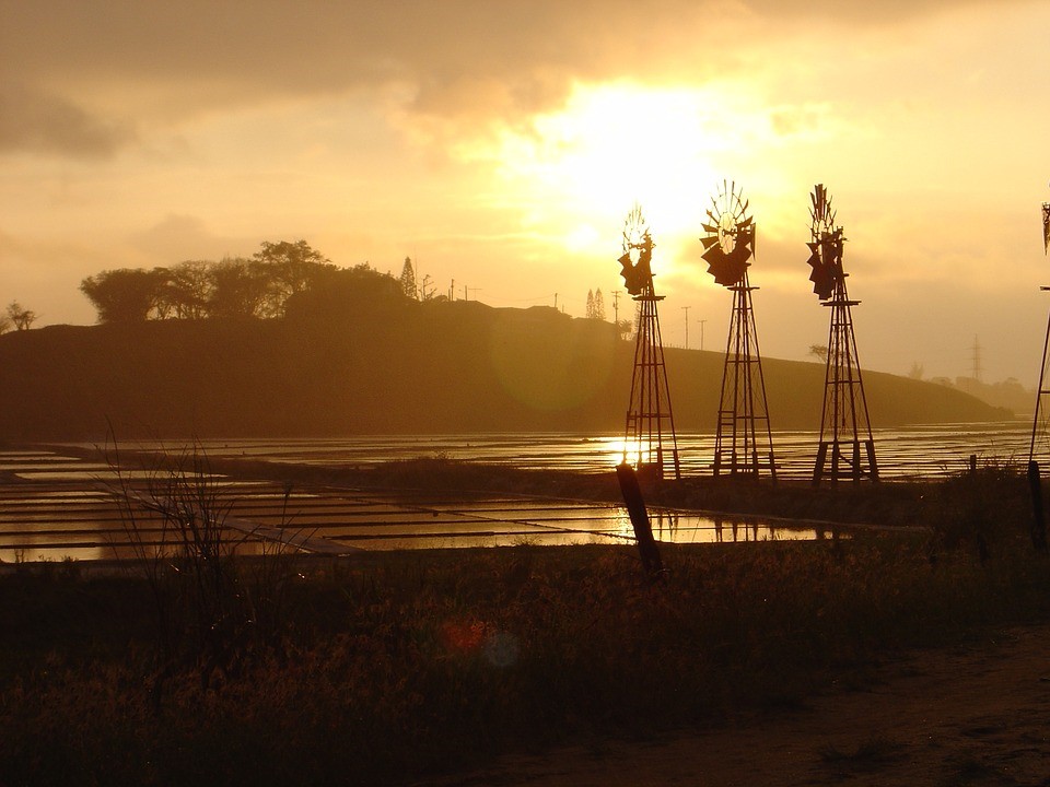 Por-do-Sol-nas-Salinas-de-Cabo-Frio-na-Regiao-dos-Lagos